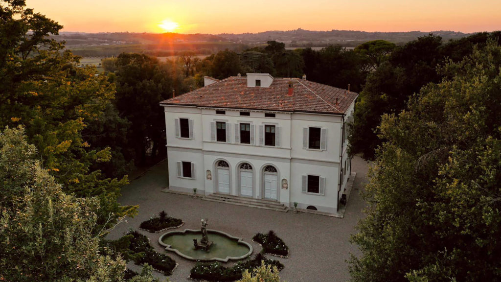 VILLA COSMIANA